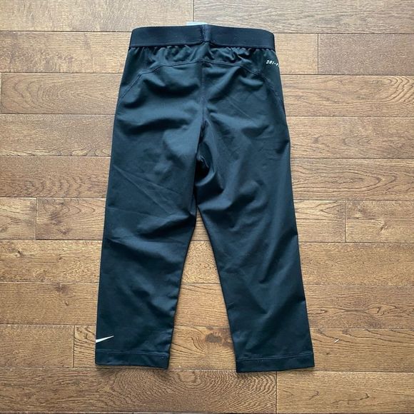 Nike Pro Leggings - Picture 5 of 10